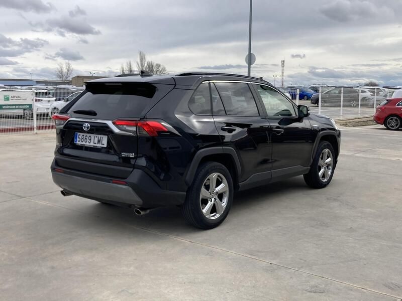 Toyota RAV4 • 2021 • 52,934 km 6