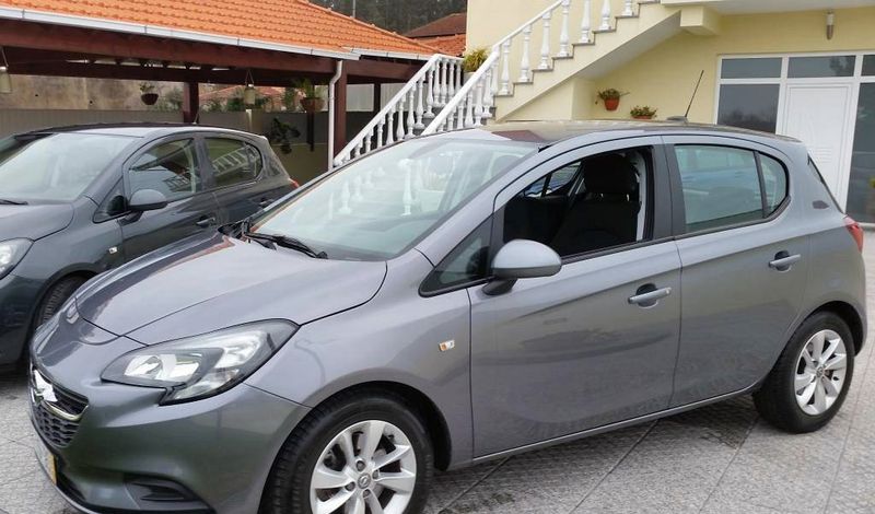 Opel Corsa • 2017 • 129,999 km 2
