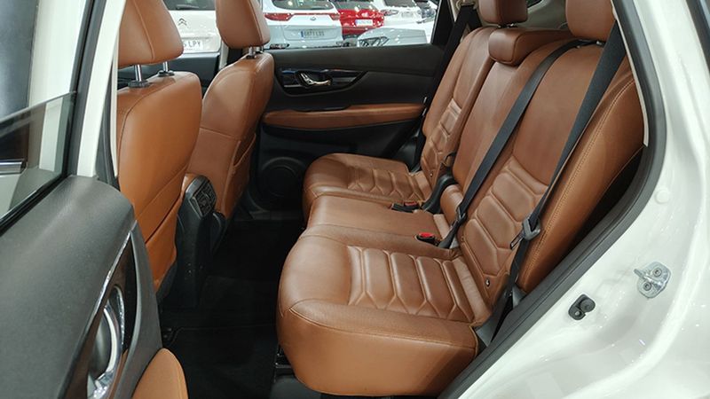 Nissan X-Trail • 2017 • 88,350 km 20