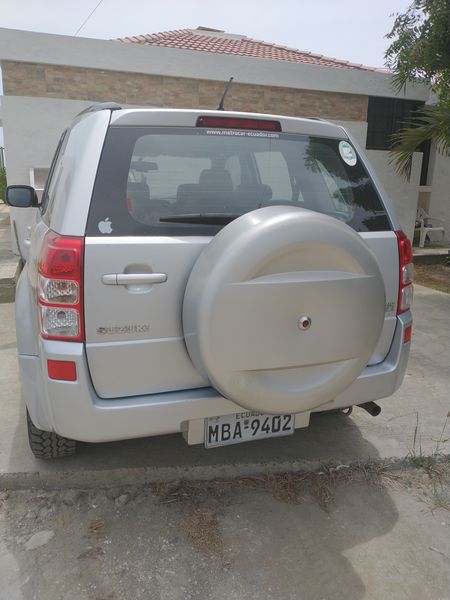 Suzuki Grand Vitara SZ • 2014 • 112,000 km 7