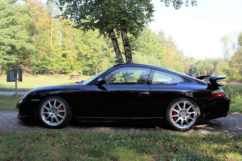 Porsche 911 • 2000 • 117,890 km 3