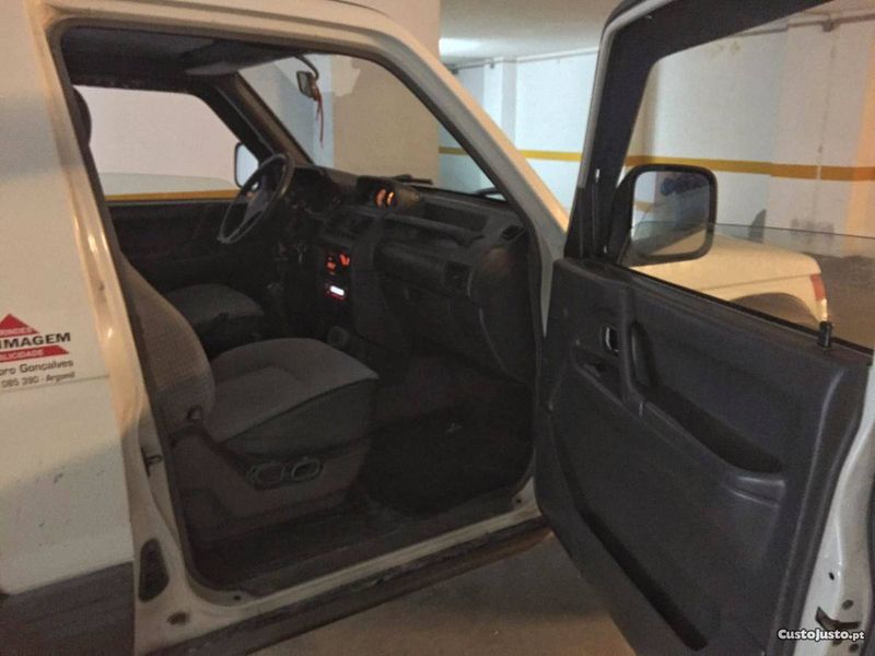 Mitsubishi Pajero • 1994 • 250,000 km 3