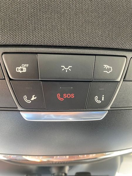 Mercedes-Benz GLC • 2016 • 99,000 km 4