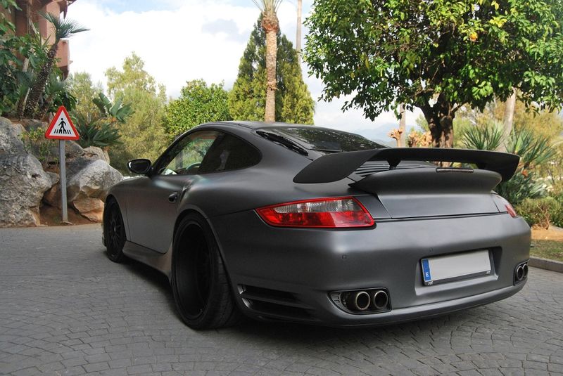 Porsche 997 • 2005 • 92,200 km 6
