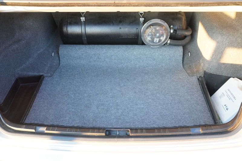 BMW 3 Series • 2000 • 200,000 km 3