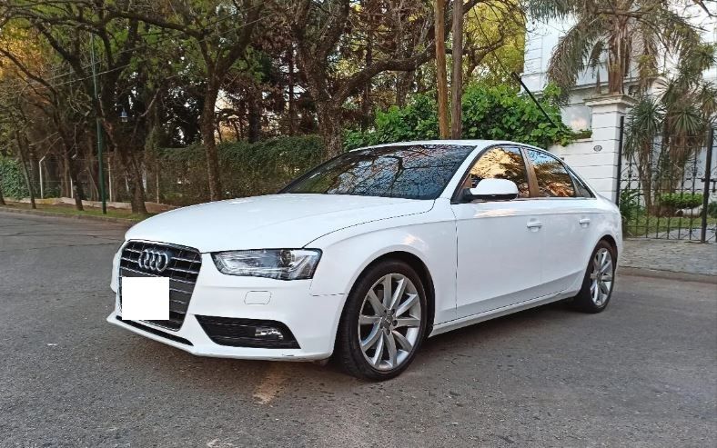 Audi A4 • 2013 • 95,000 km 1