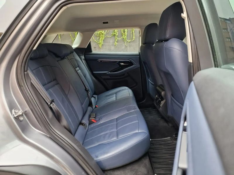 Land Rover Range Rover Evoque • 2019 • 122,000 km 2