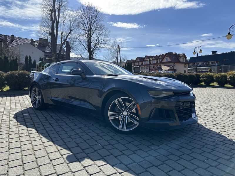 Chevrolet Camaro • 2018 • 50,000 km 3