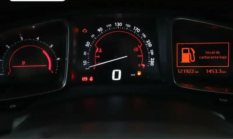 Citroën DS5 • 2018 • 122,000 km 12