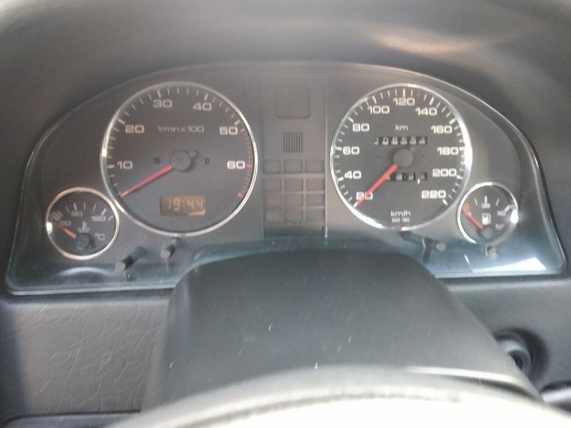 Audi 80 • 1998 • 204,000 km 4