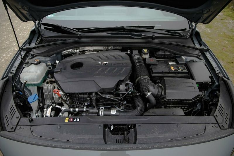 Hyundai i30 • 2019 • 66,800 km 9