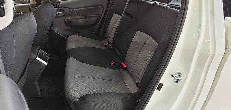 Mitsubishi L200 • 2022 • 31,986 km 8