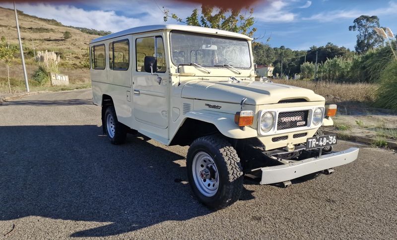 Toyota FJ Cruiser • 1980 • 152,000 km 2