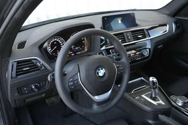 BMW 1 Series • 2019 • 105,000 km 3