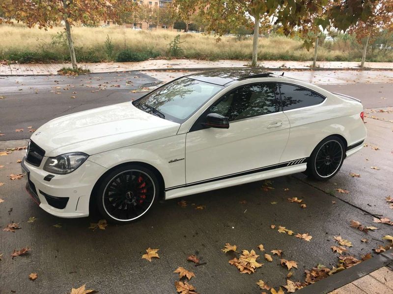 Mercedes-Benz C Sportcoupé • 2011 • 76,245 km 9