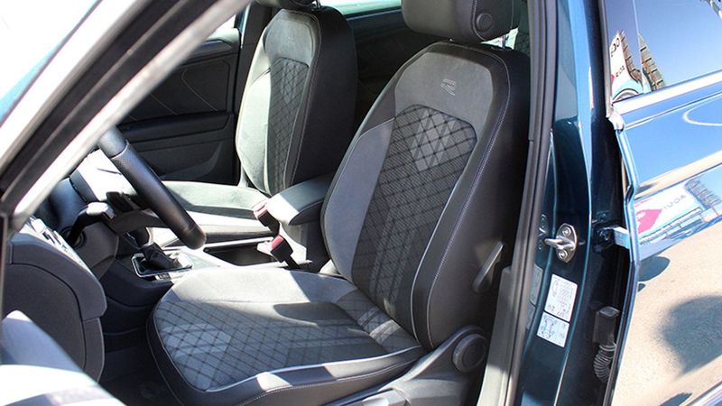 Volkswagen Tiguan • 2021 • 35,400 km 5