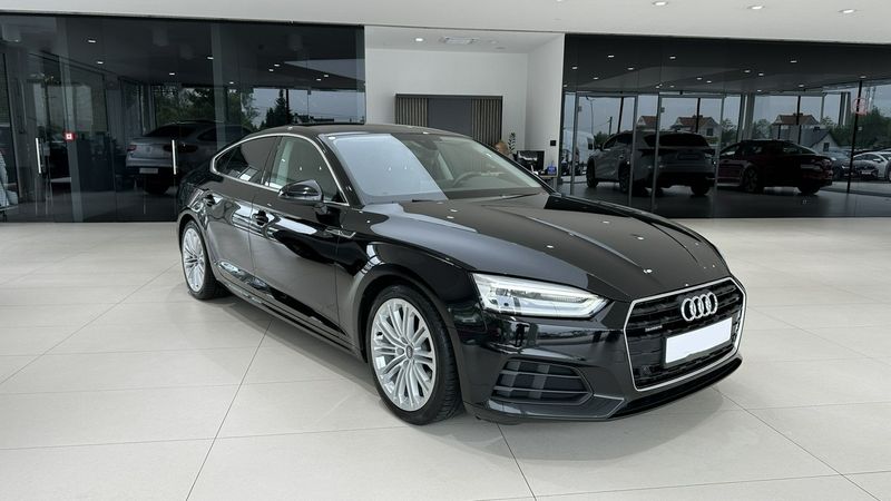 Audi A5 • 2018 • 190,000 km 1