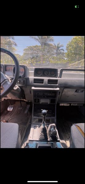 Mitsubishi Montero • 1989 • 210,000 km 6
