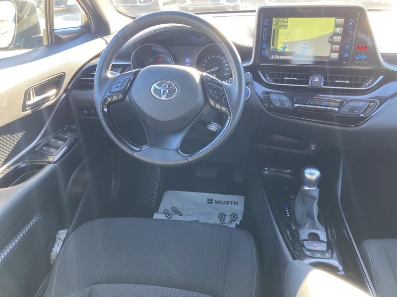 Toyota C-HR • 2019 • 65,251 km 4