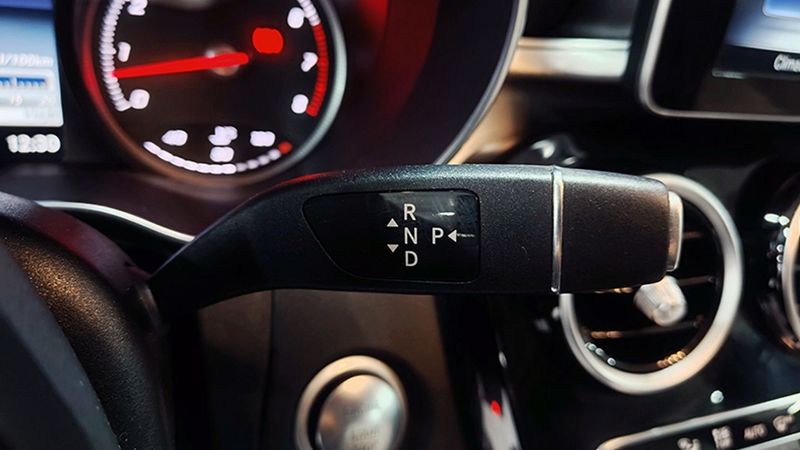 Mercedes-Benz C-Class • 2015 • 137,153 km 6