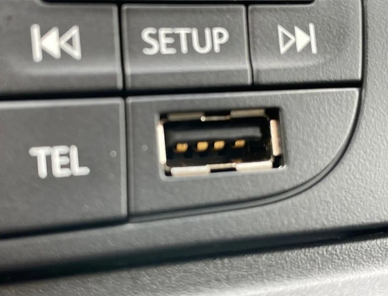 Renault 12 • 2021 • 165,000 km 15