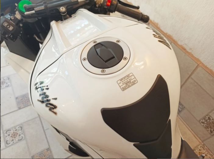 Kawasaki ninja zx 10r abs • 2017 • 20,000 km 3