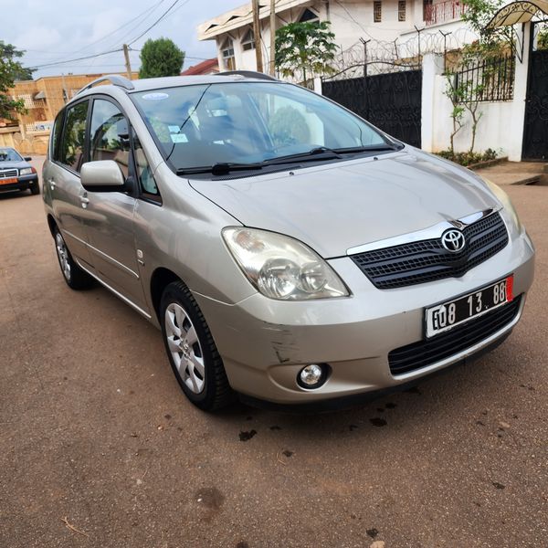 Toyota Corolla • 2002 • 139,000 km 8