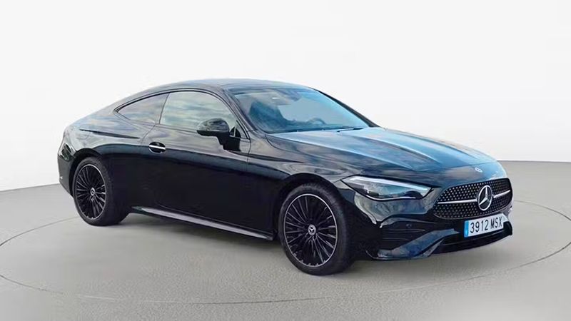 Mercedes-Benz CLA • 2024 • 2,566 km 2