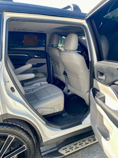 Toyota Highlander • 2017 • 78,200 mi 11
