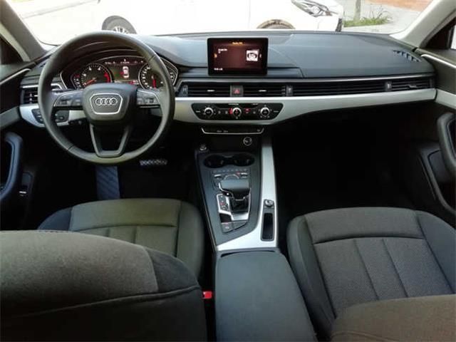 Audi A4 • 2017 • 148,000 km 10