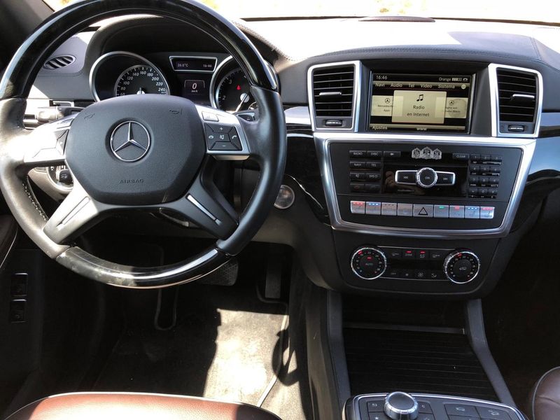 Mercedes-Benz GL-Class • 2014 • 169,000 km 5