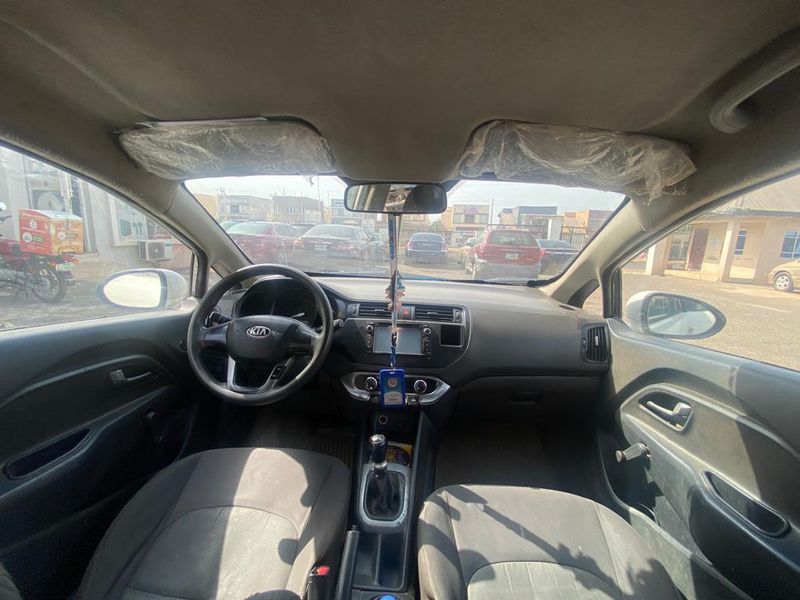 Kia Rio • 2012 • 97,732 km 6