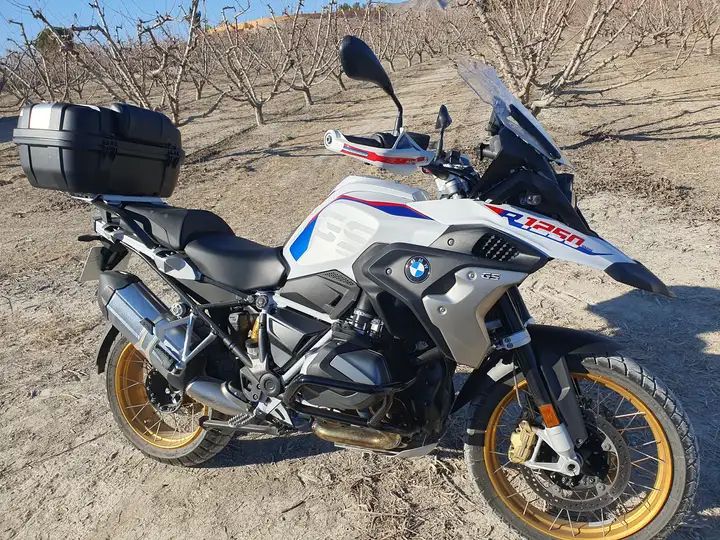 Bmw r1250gs • 2022 • 10,000 km 8