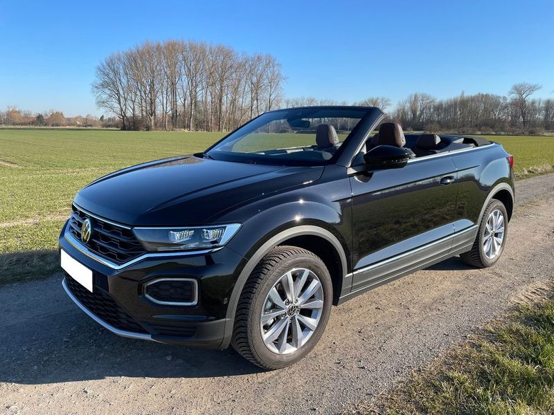 Volkswagen Tiguan • 2021 • 17,900 km 1