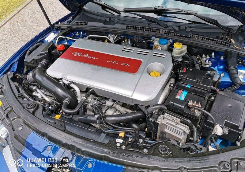 Alfa Romeo Brera • 2007 • 249,999 km 9