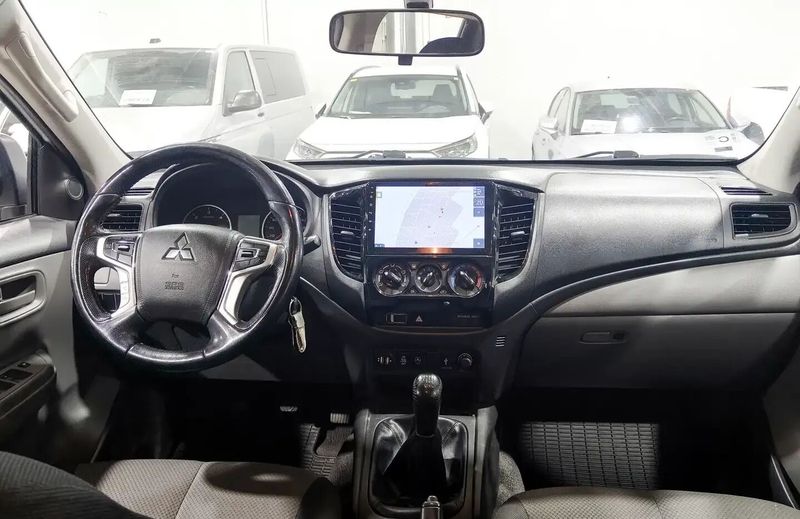Mitsubishi L200 • 2019 • 132,319 km 4
