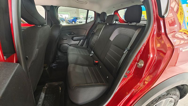 Dacia Sandero • 2022 • 5,305 km 4