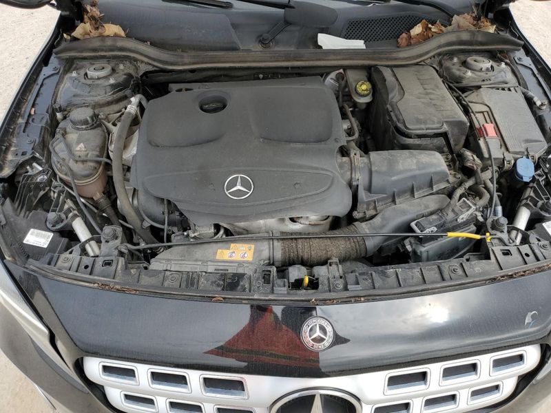 Mercedes-Benz CLA-Class • 2017 • 10,000 mi 11