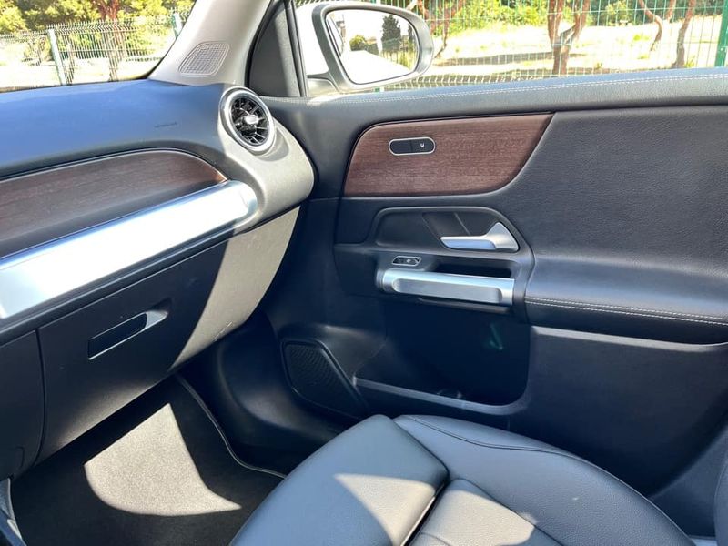 Mercedes-Benz GLB-Class • 2021 • 51,000 km 5