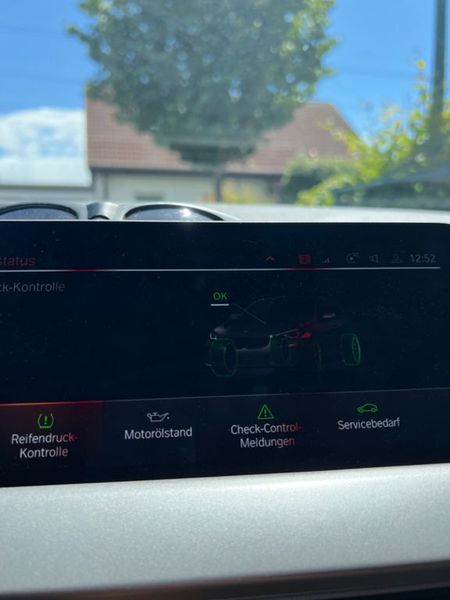 BMW 1 Series • 2021 • 64,800 km 6