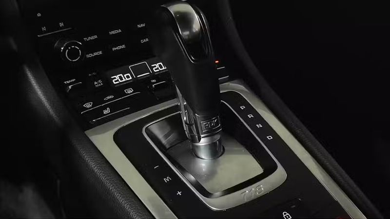 Porsche 718 Cayman • 2021 • 39,786 km 7