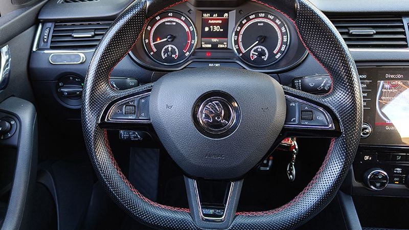 Škoda Octavia • 2018 • 105,000 km 8