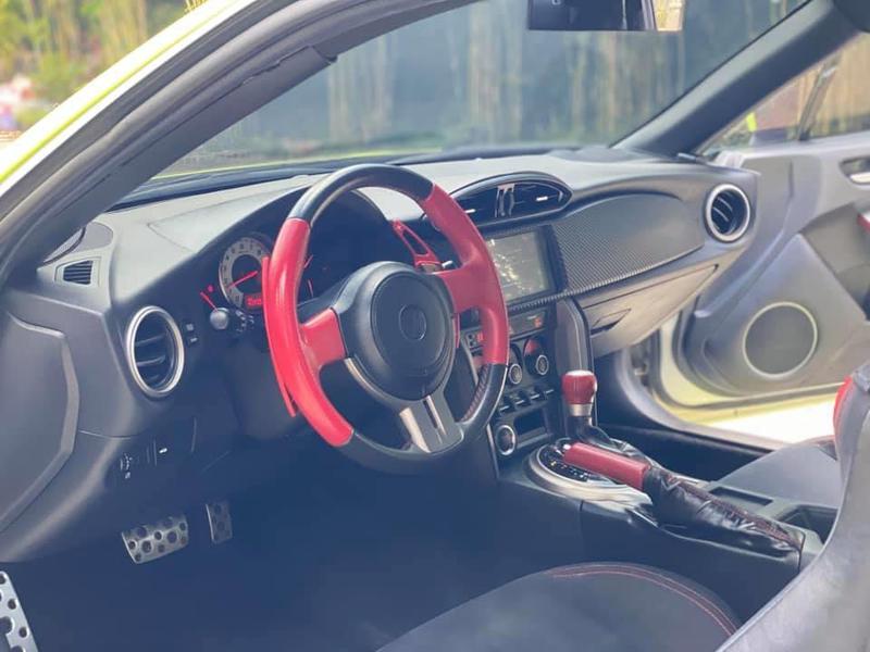 Toyota 86 • 2015 • 25,000 km 6