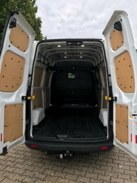 Ford Transit Custom • 2018 • 82,500 km 13