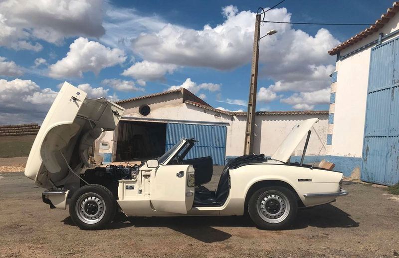 Fiat 124 Spider • 1980 • 20,000 km 8