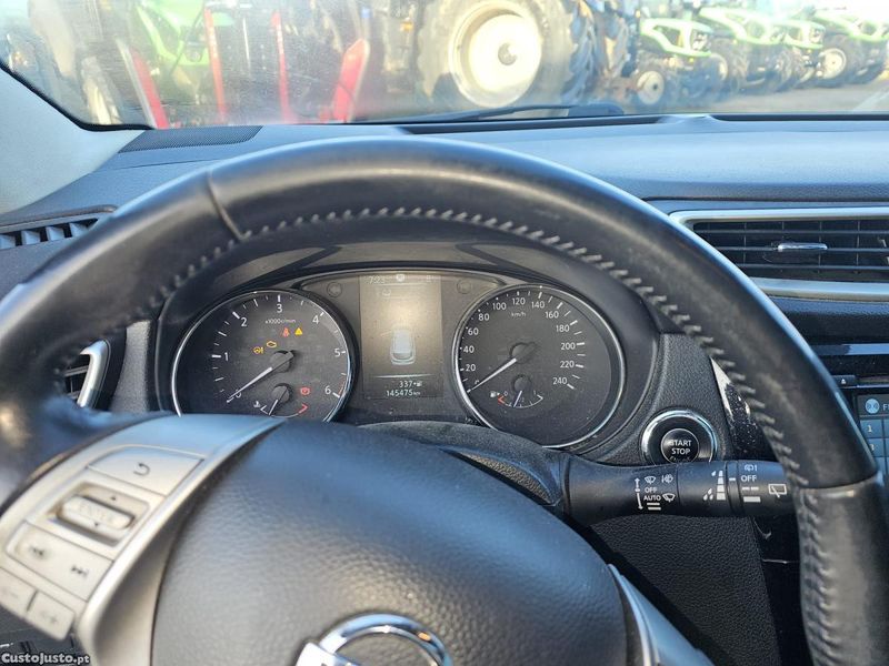 Nissan Qashqai • 2017 • 140,000 km 5