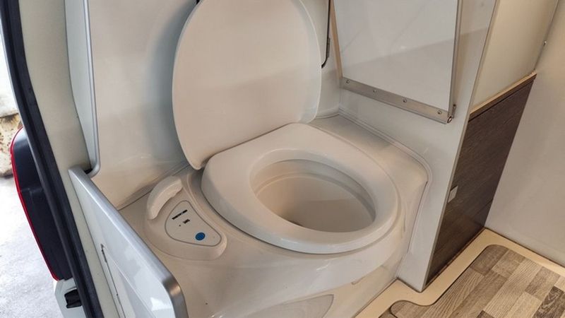 Volkswagen Multivan • 2023 • 28,109 km 6