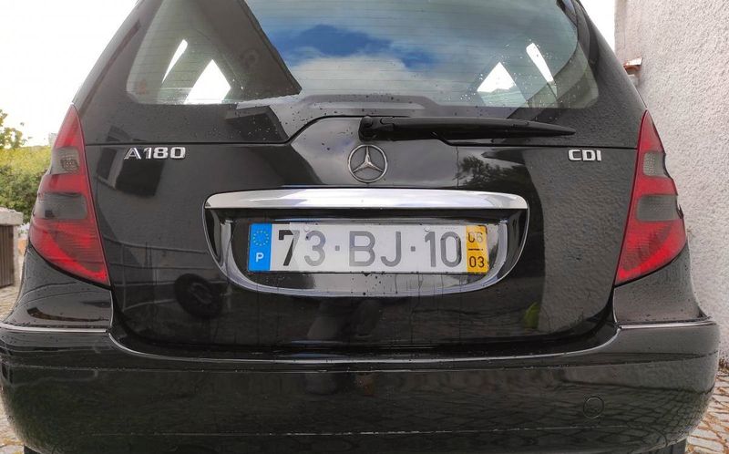 Mercedes-Benz 190 • 2006 • 149,999 km 2