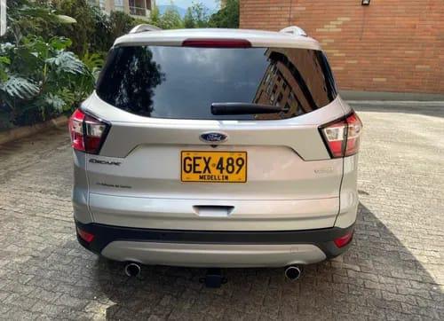 Ford Escape • 2019 • 10,500 km 8