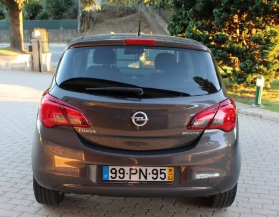 Opel Corsa • 2015 • 120,000 km 3
